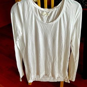 Very soft Lou & Grey white long sleeve top